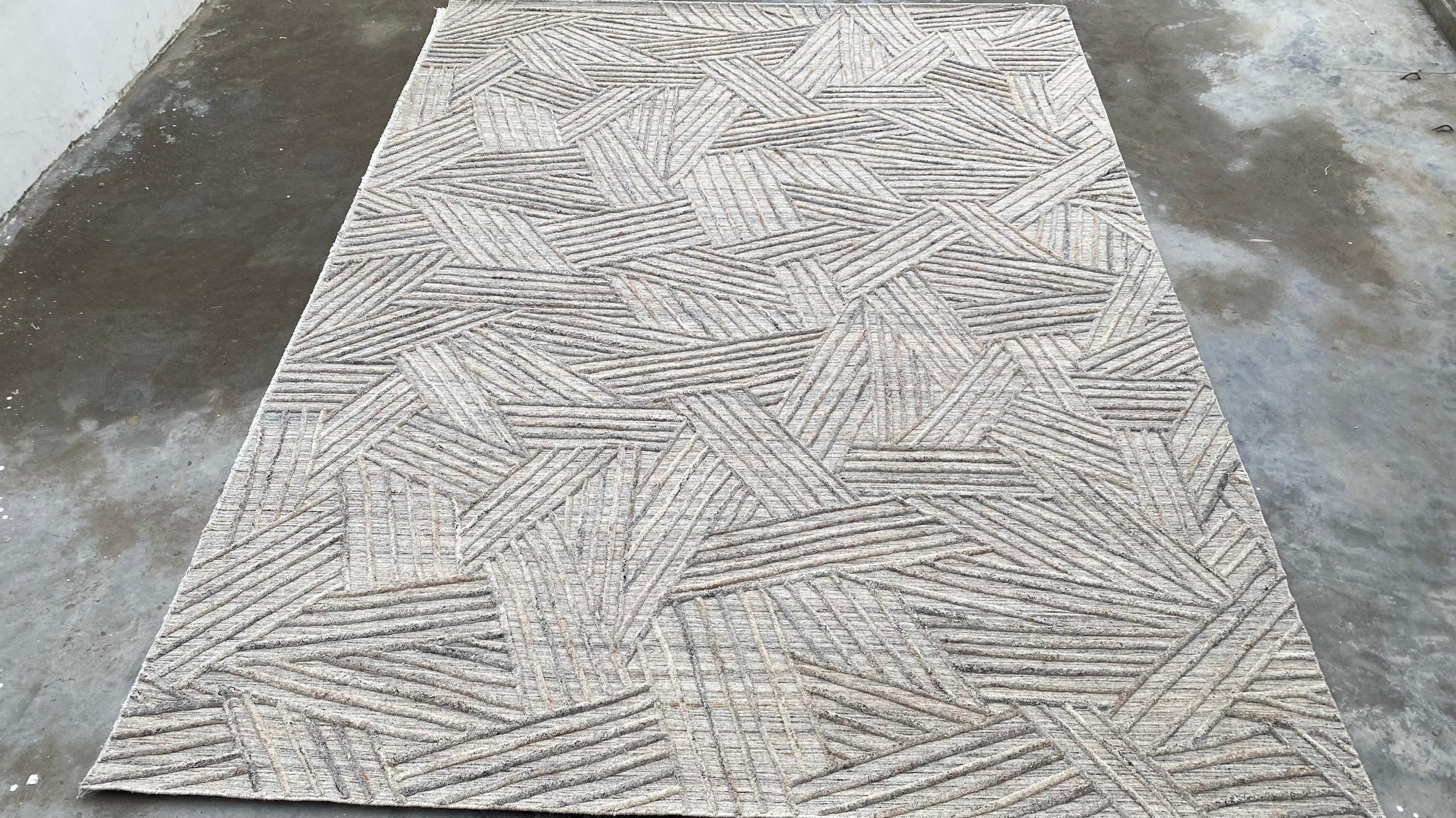 Unique Wool Rug with Exquisite Hand Carving