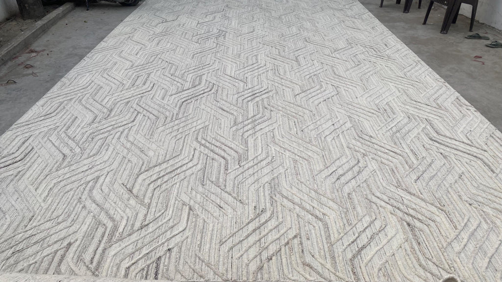 Unique Wool Rug with Exquisite Hand Carving