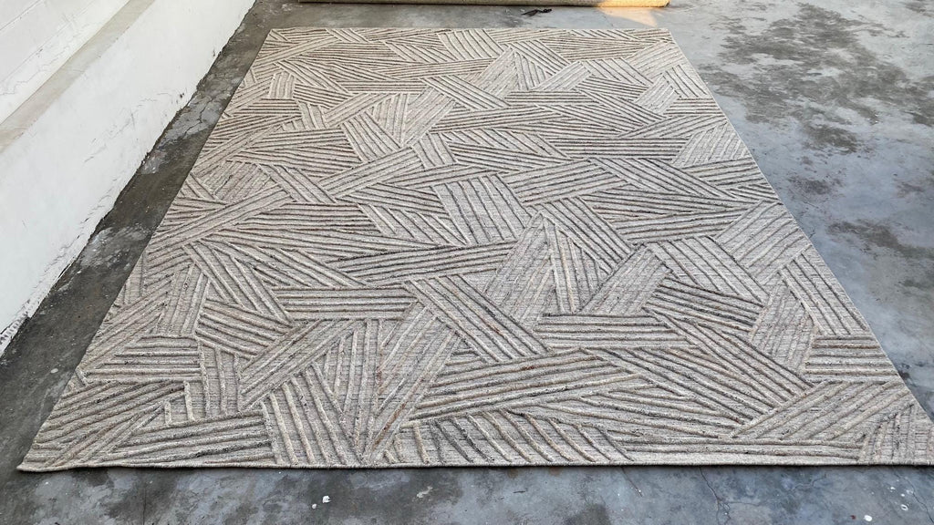 Unique Wool Rug with Exquisite Hand Carving