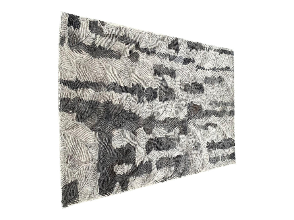 Abstract Handmade Wool Rug with Hand-Carved Detail, Artisanal Hand-Tufted Carpet, Unique Design for Modern Home, High-Quality and Durable